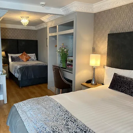 Tf Royal & Theatre 3* Каслбар