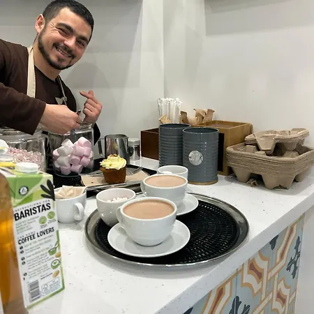 Tf Royal & Theatre Отель