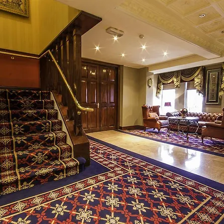 Отель Tf Royal & Theatre Каслбар