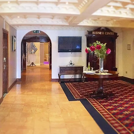 Hotel Tf Royal & Theatre 3*