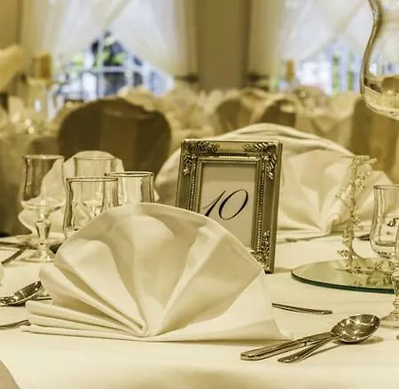 Tf Royal & Theatre Отель 3*