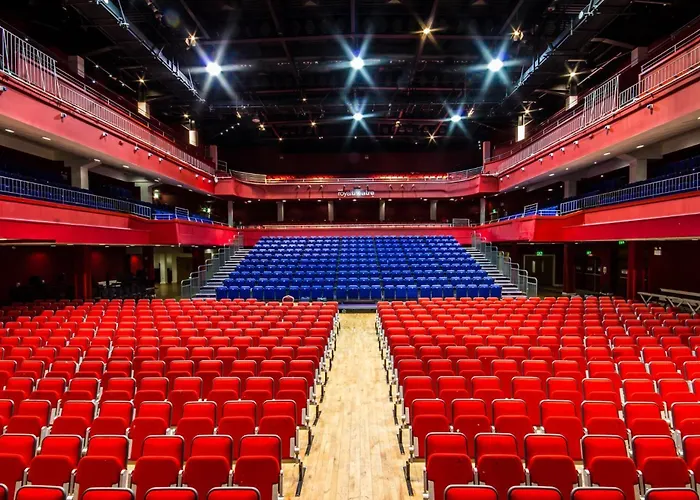 Tf Royal & Theatre 캐슬바