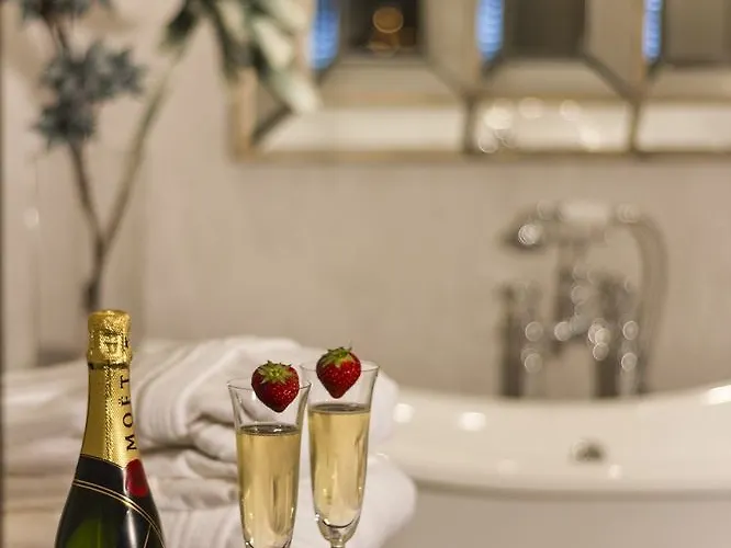 Tf Royal & Theatre Hotel Castlebar