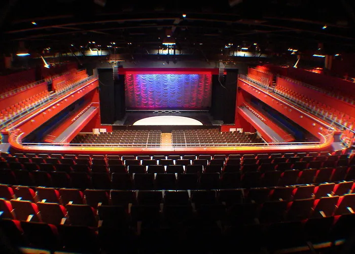 Tf Royal & Theatre 호텔 캐슬바