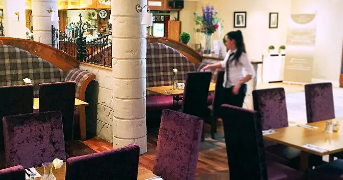 Tf Royal & Theatre 호텔 3*