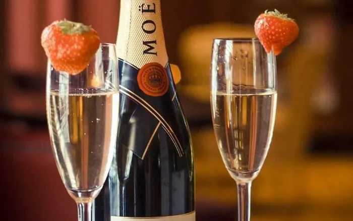 Tf Royal & Theatre 캐슬바